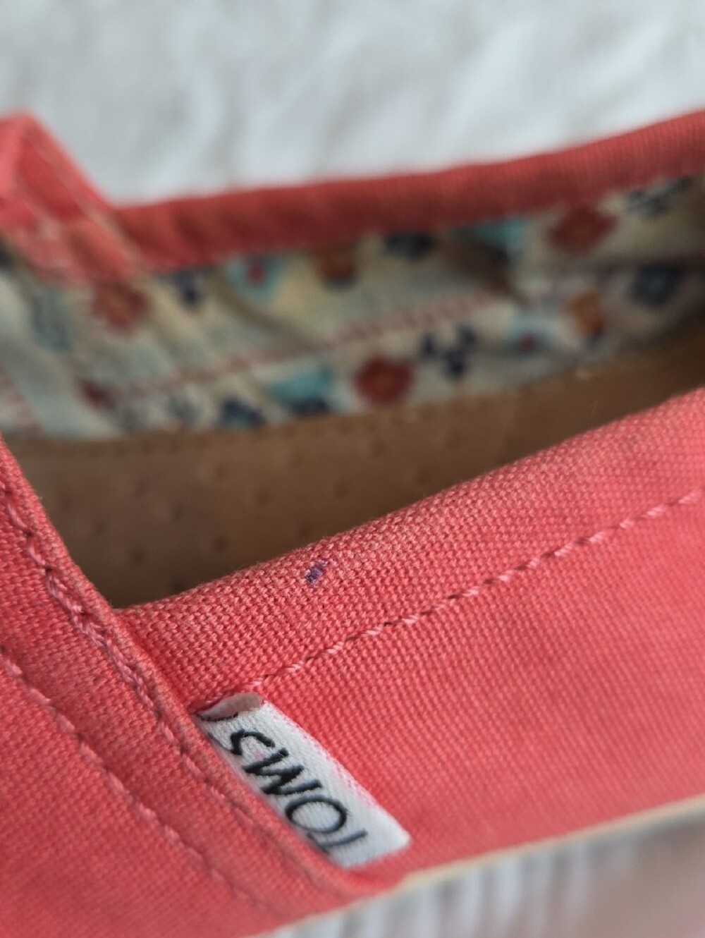 TOMS Classic Canvas Alpargata Slip-Ons Coral Pink Women's Size 10 - Picture 11 of 11